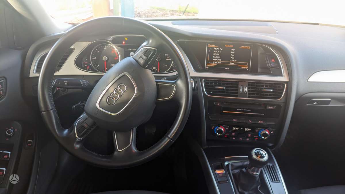 Audi A4, 2.0 l., Универсал