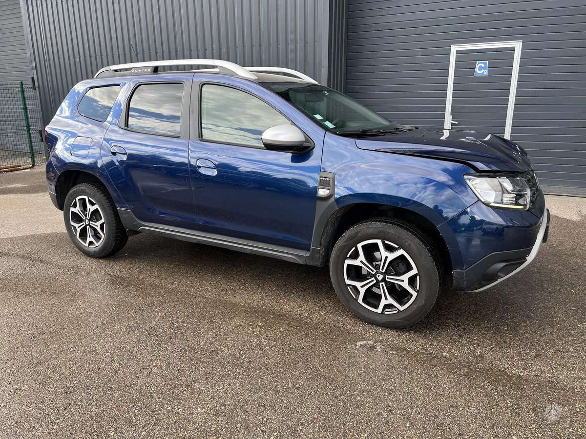 Dacia Duster, off-road / crossover