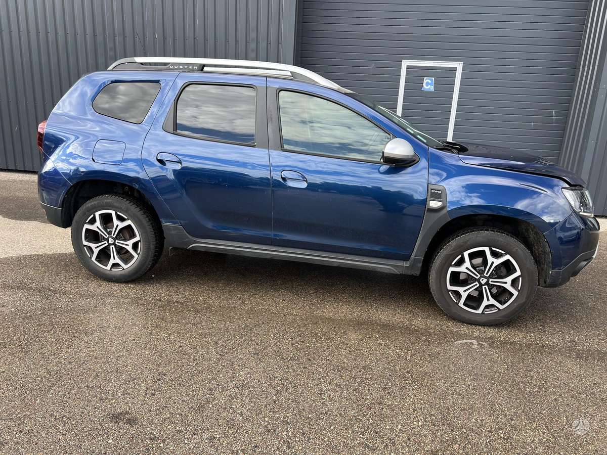 Dacia Duster, off-road / crossover