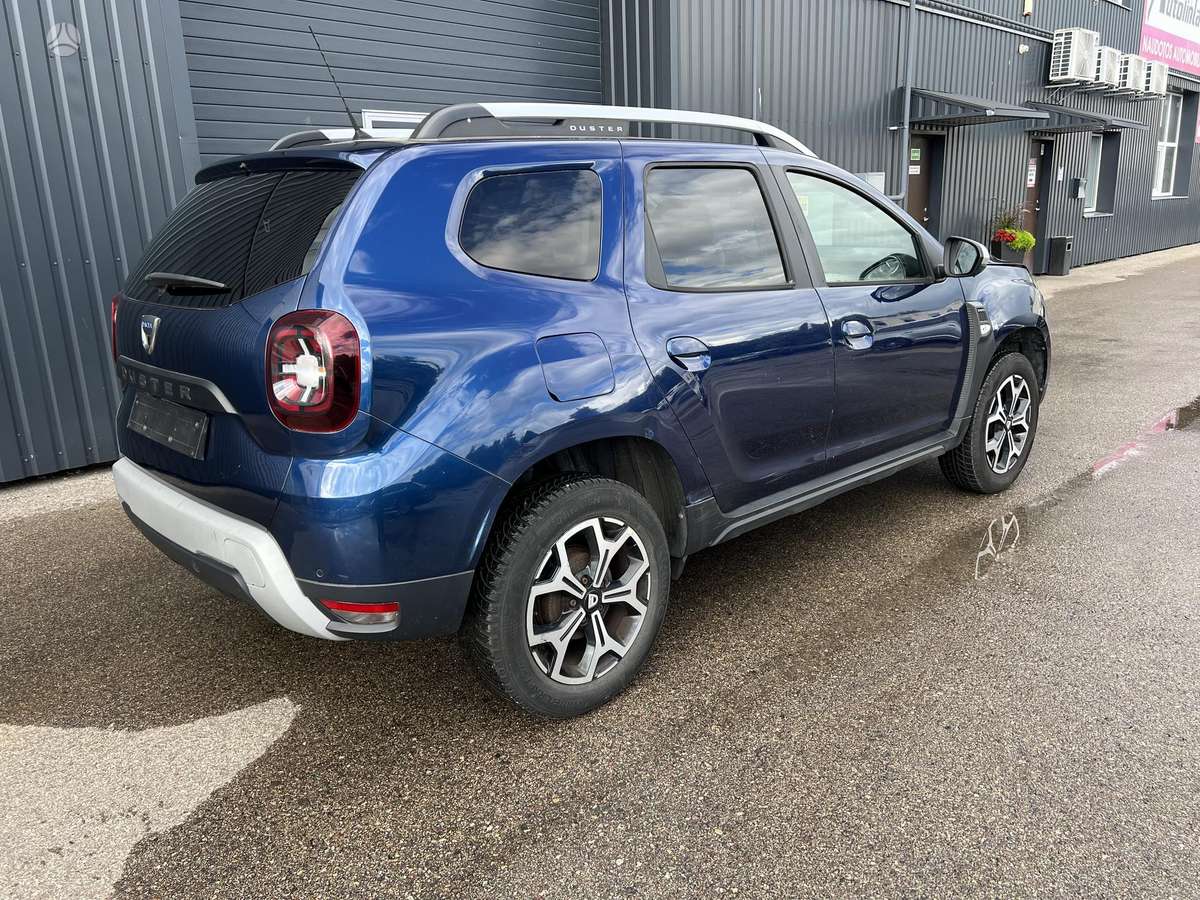 Dacia Duster, off-road / crossover