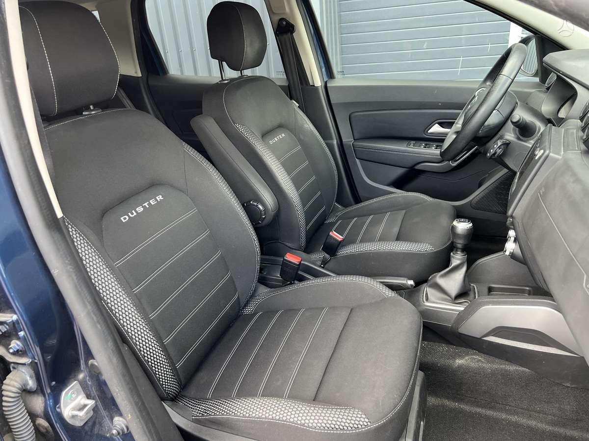 Dacia Duster, off-road / crossover