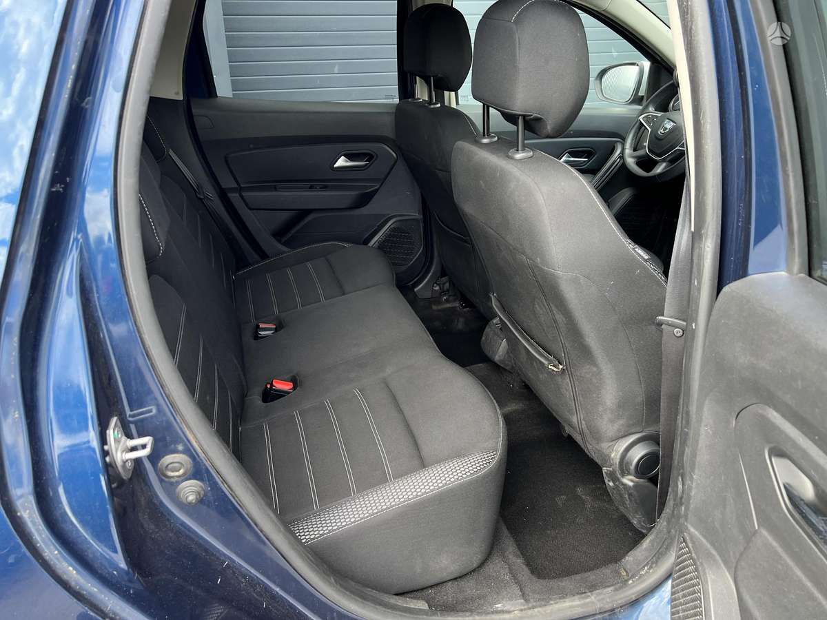 Dacia Duster, off-road / crossover