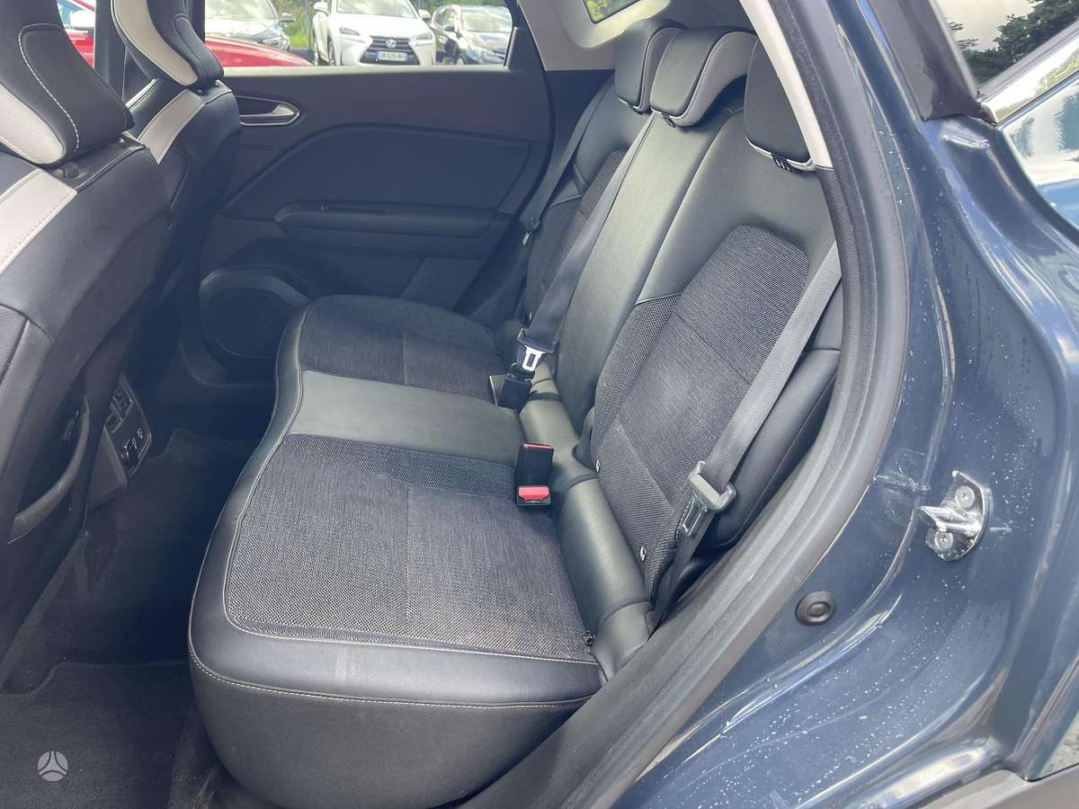 Renault Captur, 1.5 l., Минивэн
