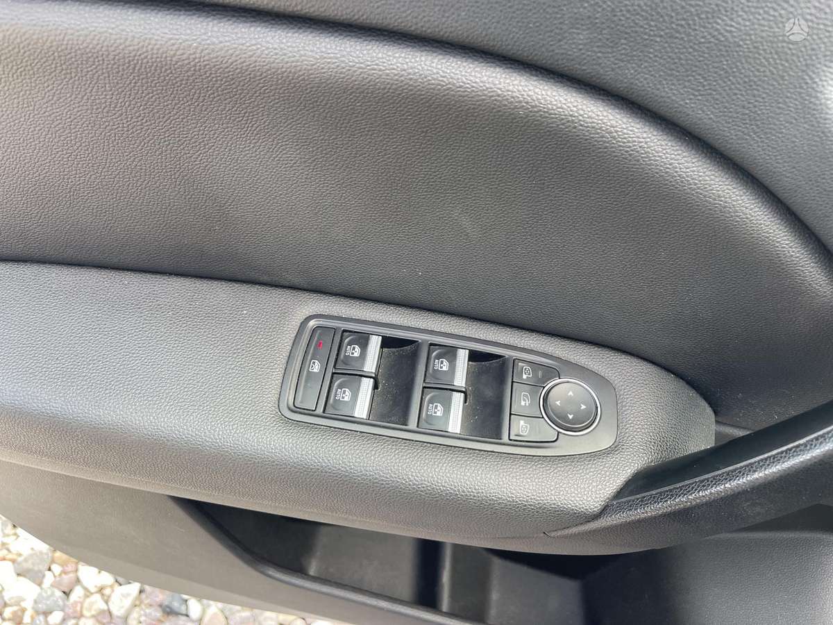 Renault Captur, 1.5 l., Минивэн