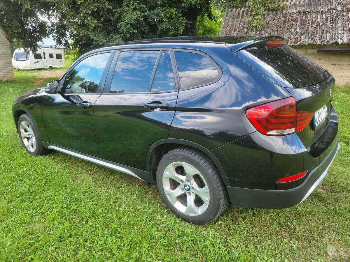 BMW X1, 2.0 l., Хэтчбек
