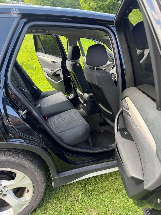 BMW X1, 2.0 l., Хэтчбек