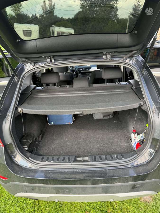 BMW X1, 2.0 l., Хэтчбек