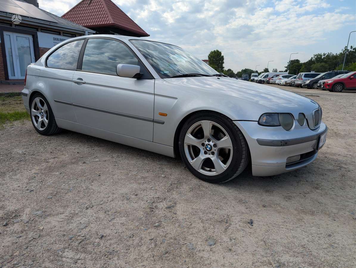 BMW 325, 2.5 l., Хэтчбек