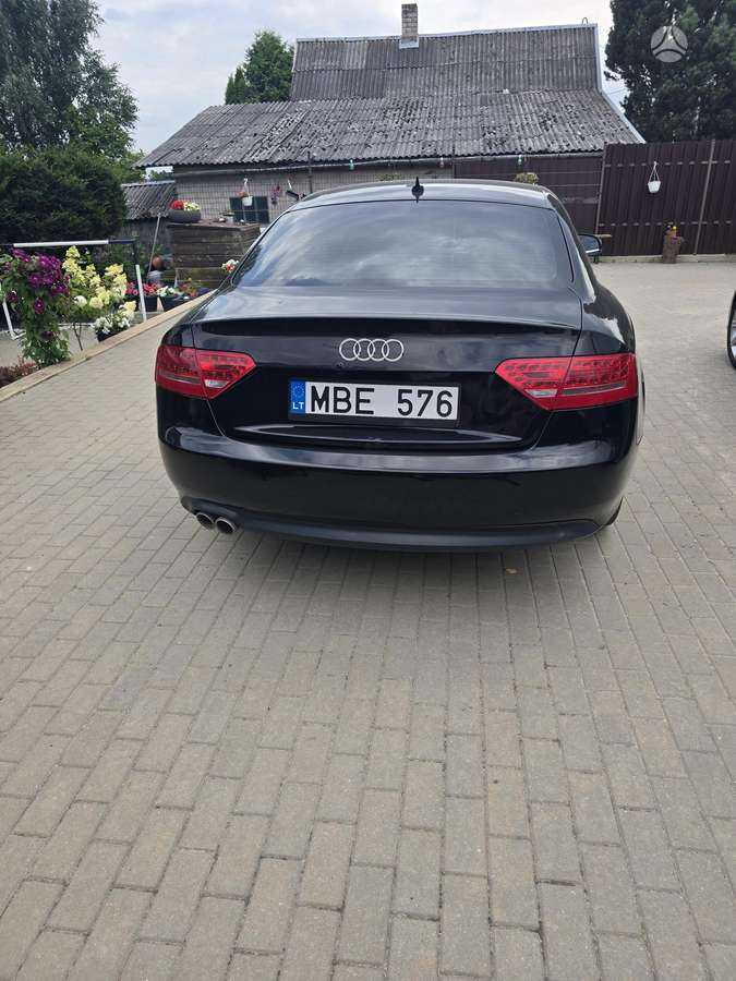 Audi A5, 2.0 l., coupe