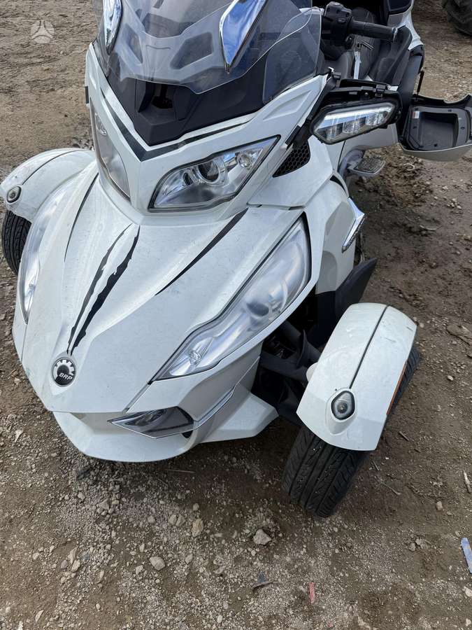 Can-Am Spyder 1000cc, trikes