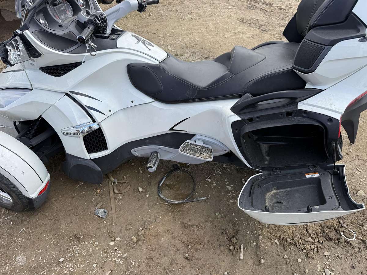 Can-Am Spyder 1000cc, trikes