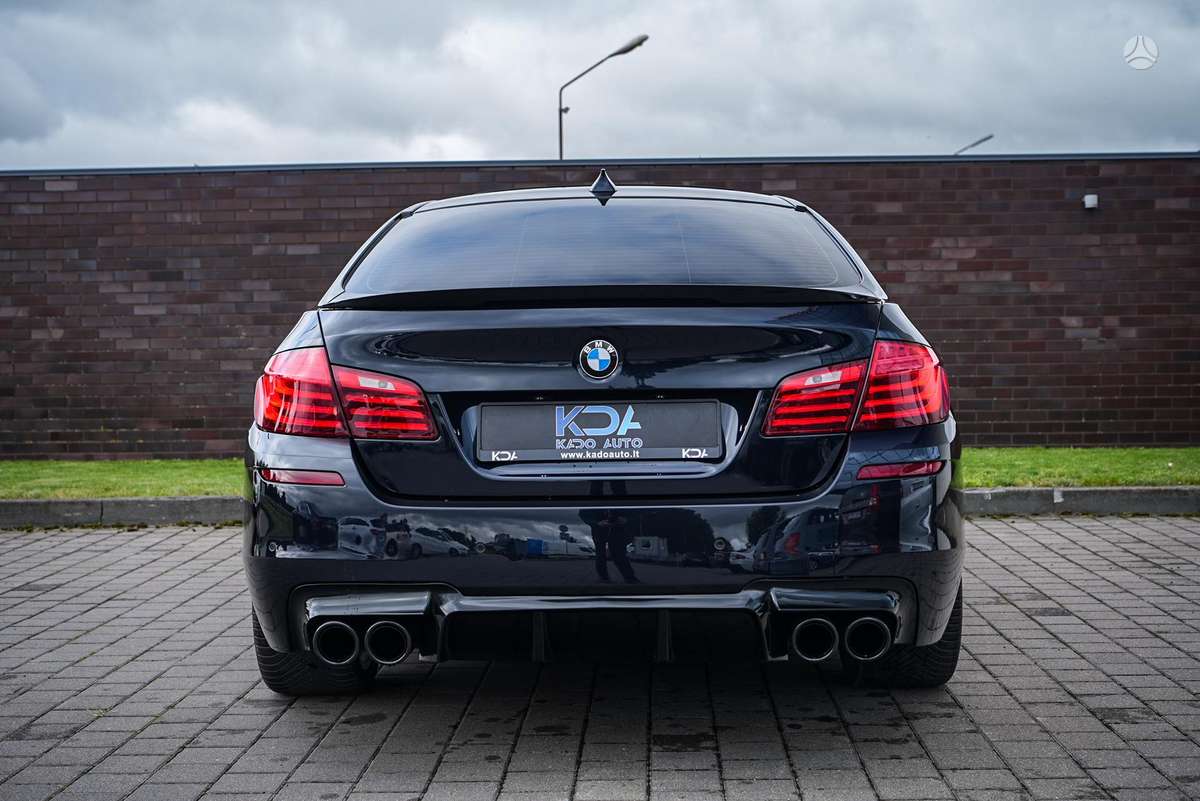 BMW 535, 3.0 l., Седан