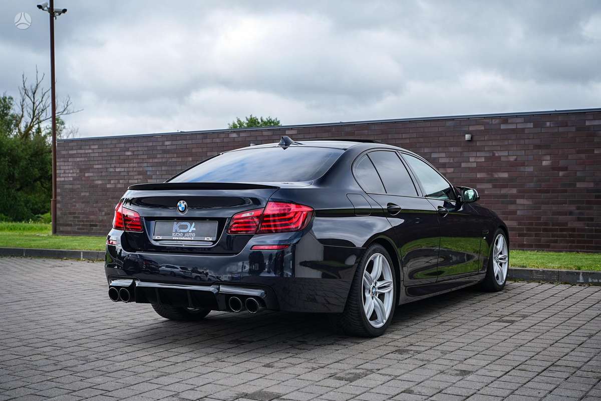 BMW 535, 3.0 l., Седан