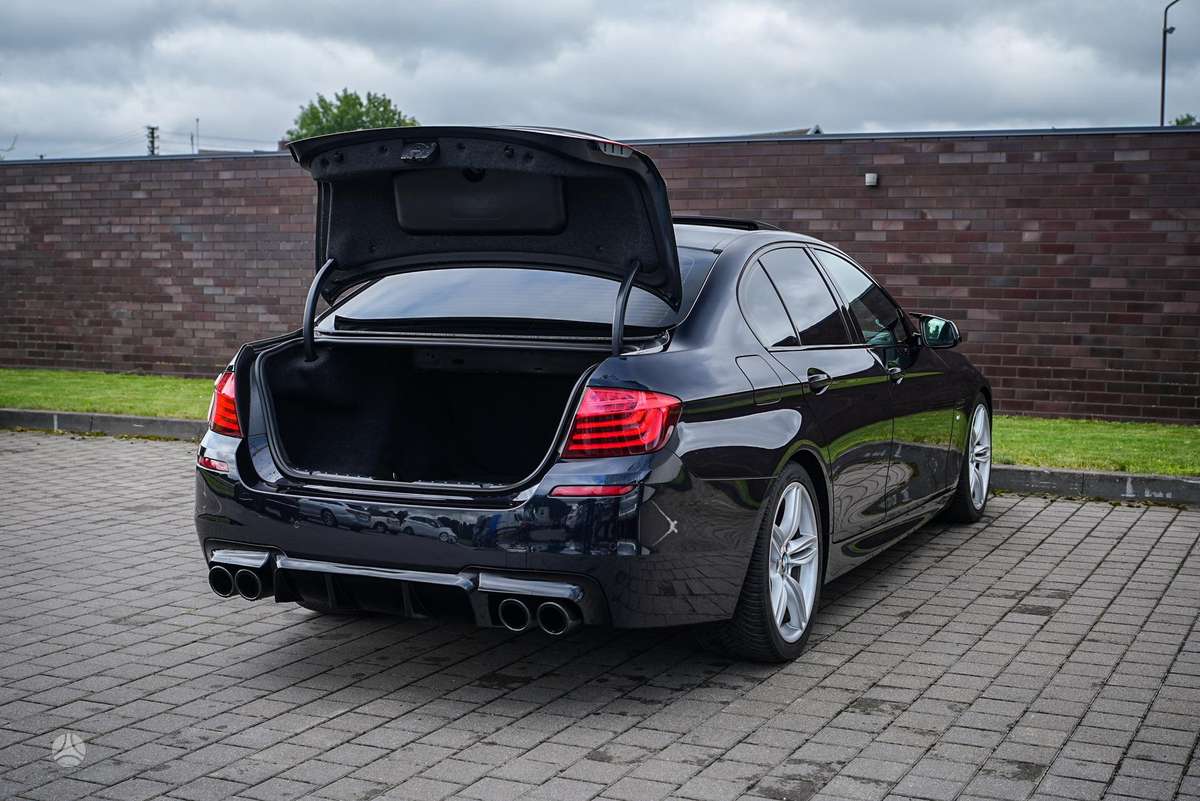 BMW 535, 3.0 l., Седан