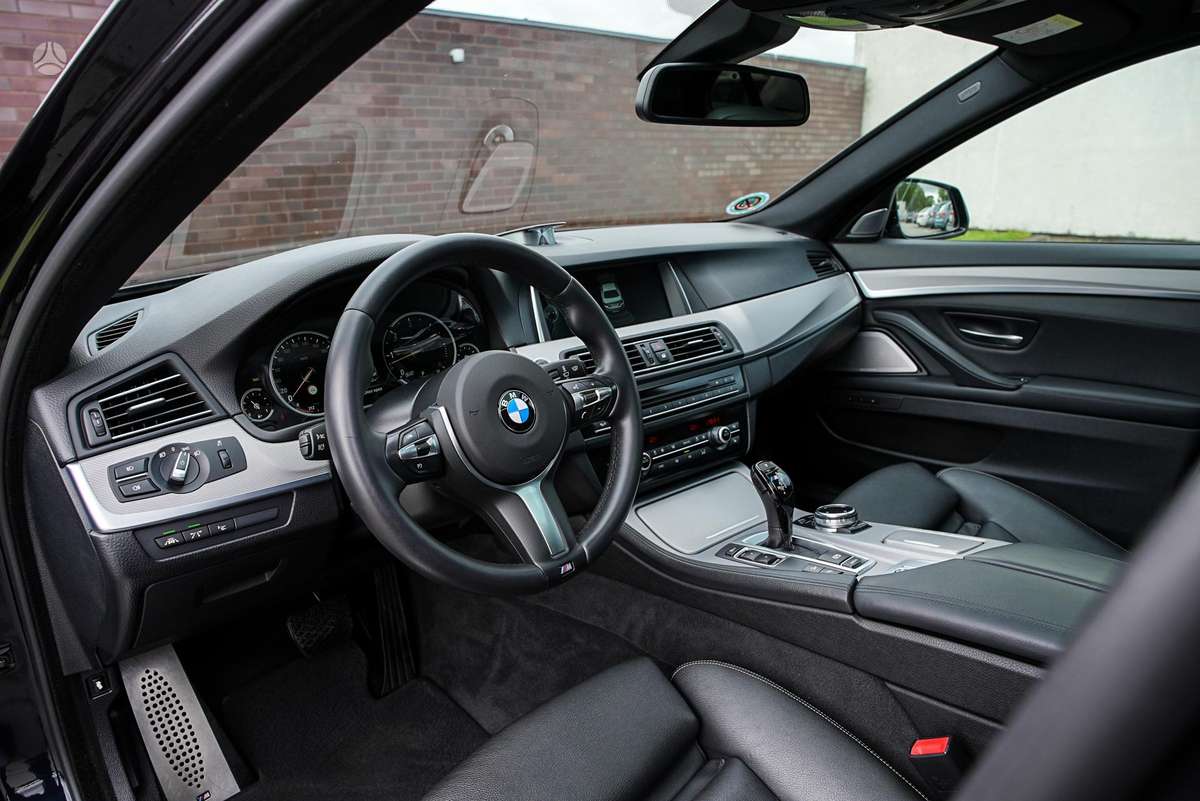 BMW 535, 3.0 l., Седан