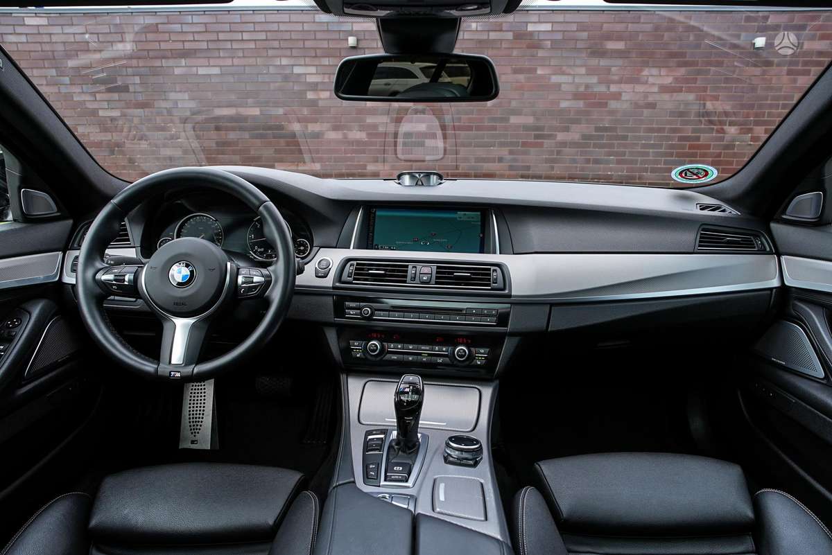 BMW 535, 3.0 l., Седан