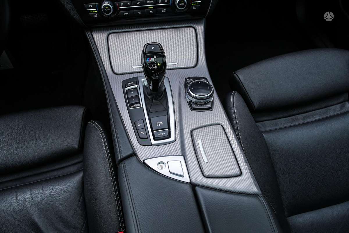 BMW 535, 3.0 l., Седан
