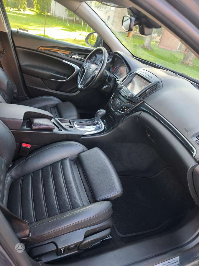 Opel Insignia, 2.0 l., Универсал
