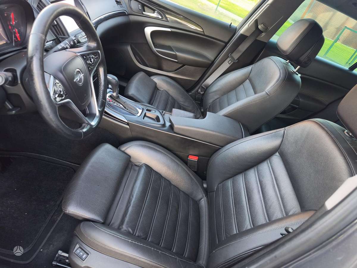 Opel Insignia, 2.0 l., Универсал