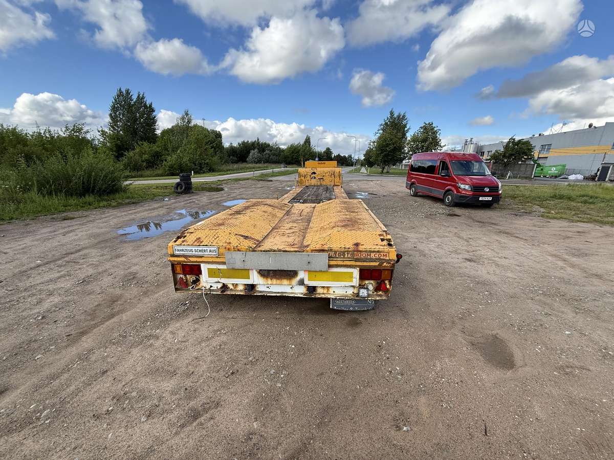 Nooteboom Lowloader, spec. piekabe un puspiekabe