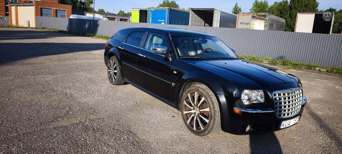 Chrysler 300C, 3.0 l., Универсал