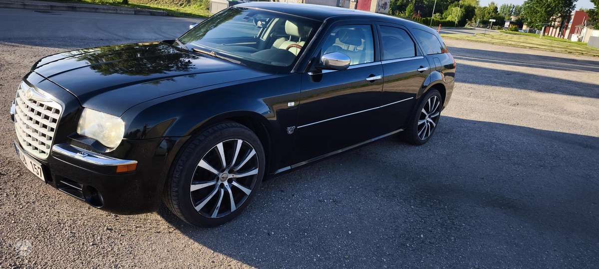 Chrysler 300C, 3.0 l., Универсал