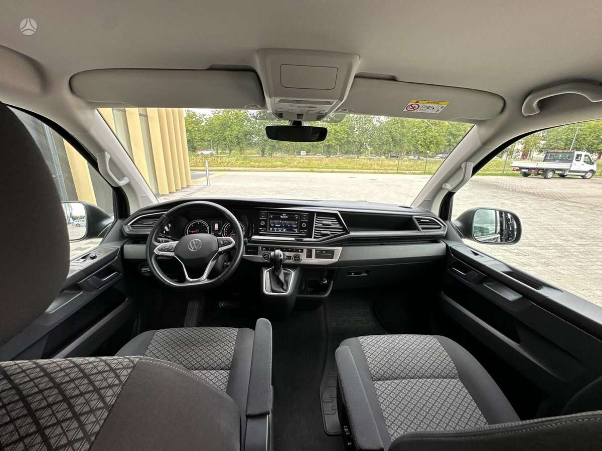 Volkswagen Multivan - 8