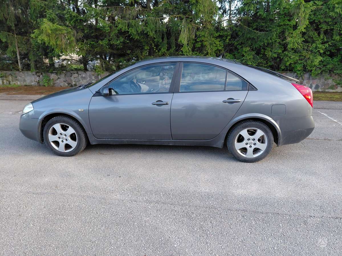Nissan Primera, 2.2 l., hatchback