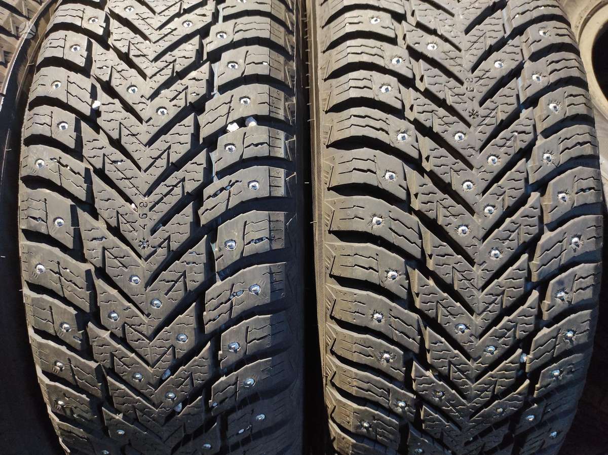 Michelin, žieminės 215/60 R16