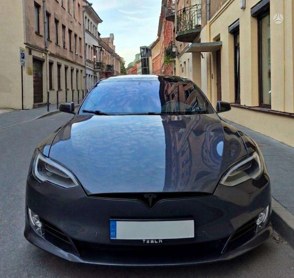 Tesla Model S, 75 кВт·ч, Седан