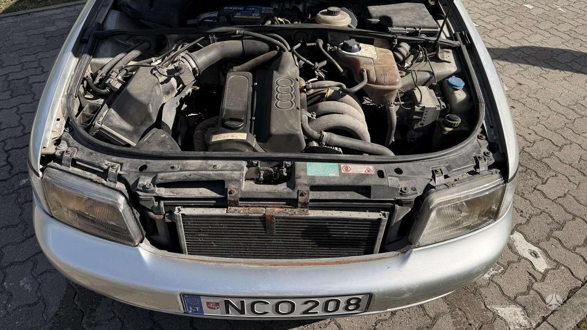 Audi A4, 1.6 l., Седан