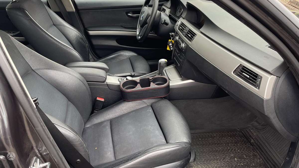BMW 320, 2.0 l., wagon