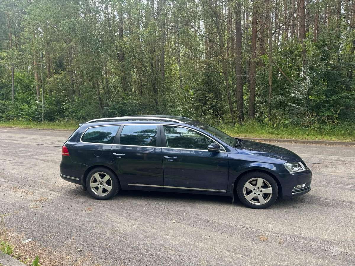 Volkswagen Passat - 5