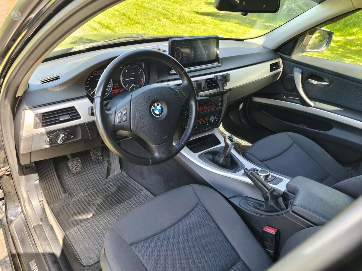 BMW 320, 2.0 l., universalas