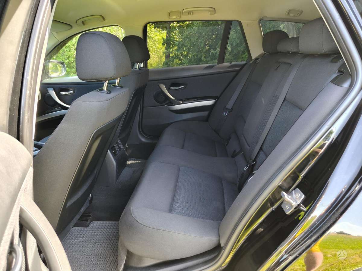 BMW 320, 2.0 l., universalas