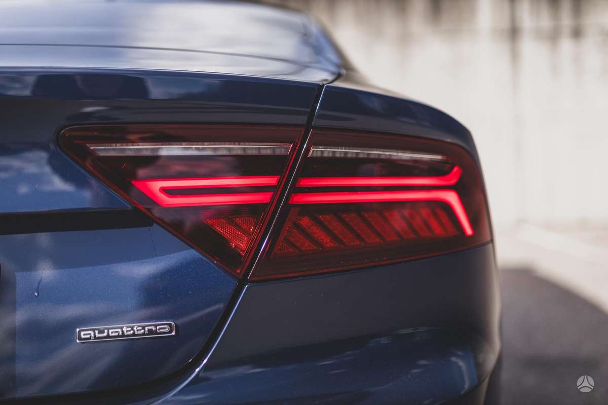 Audi A7, 3.0 l., Хэтчбек