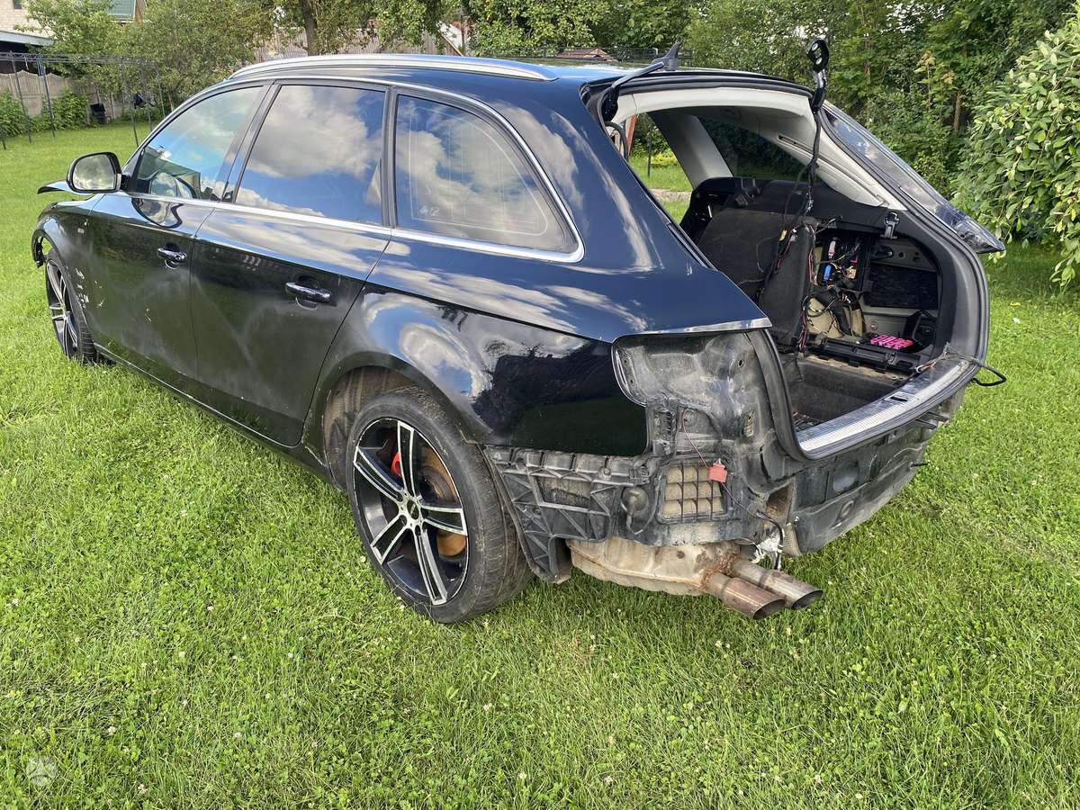 Audi A4, 2.0 l., Универсал