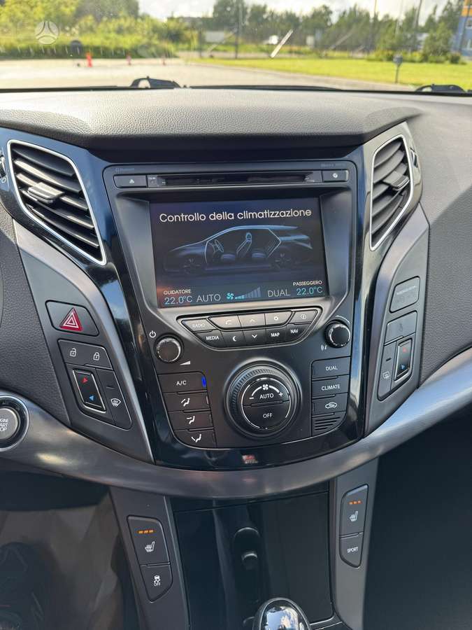 Hyundai i40, 1.7 l., Универсал