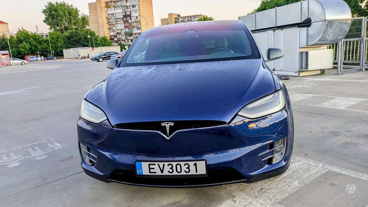Tesla Model X, 75 kWh, off-road / crossover