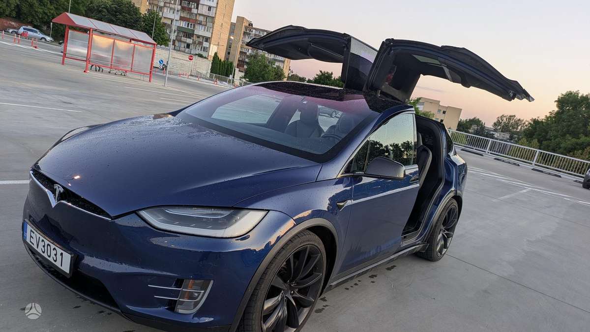 Tesla Model X, 75 kWh, off-road / crossover