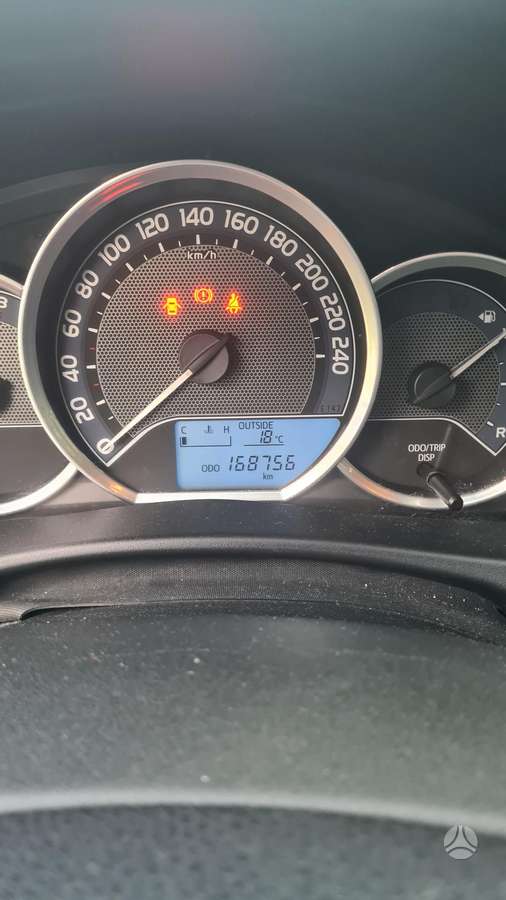 Toyota Auris - 5