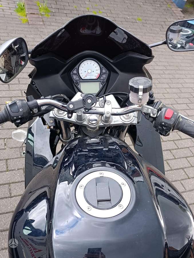 Suzuki SV 645cc, street / classic