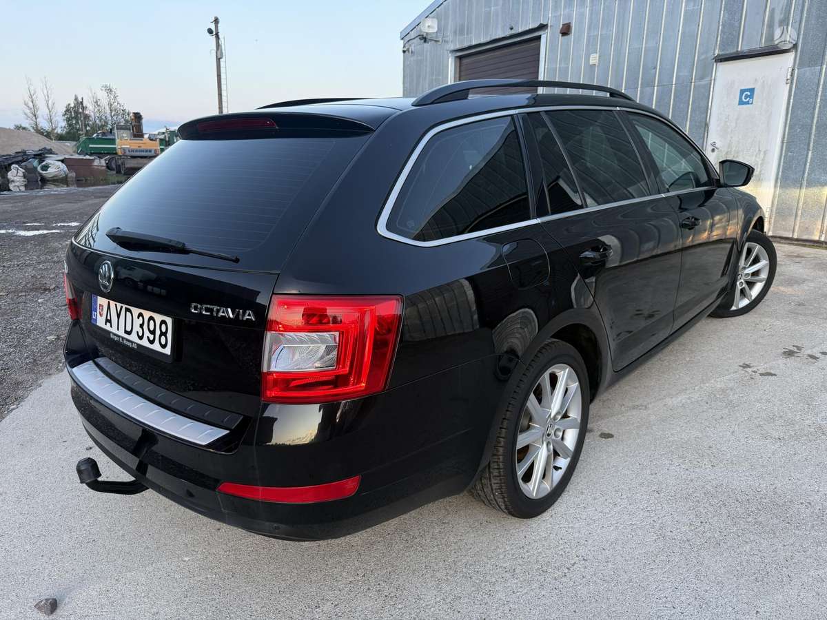 Škoda Octavia - 5