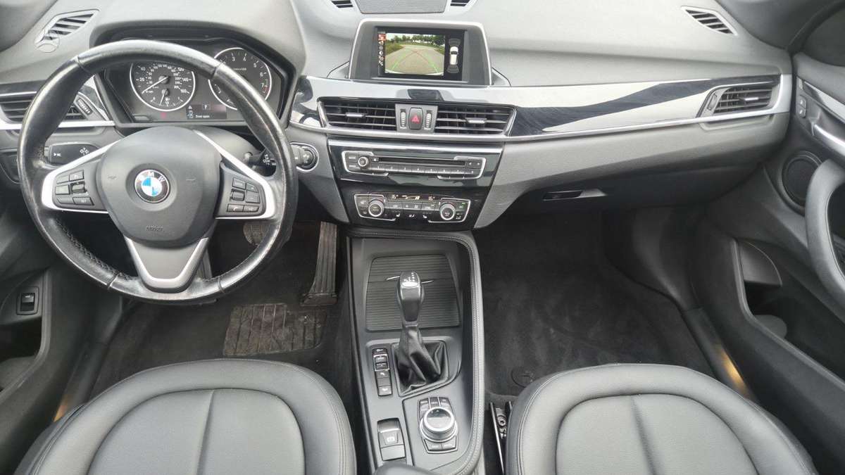 BMW X1, 2.0 l., Внедорожник / Кроссовер