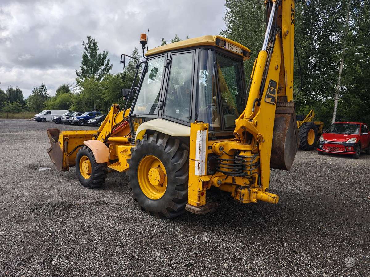JCB 3CX, excavator loader
