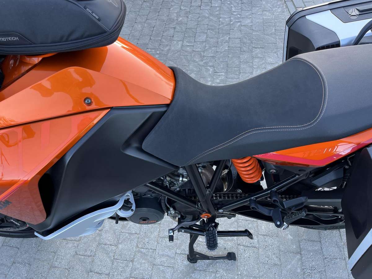 KTM Adventure 1190cc, эндуро / adventure