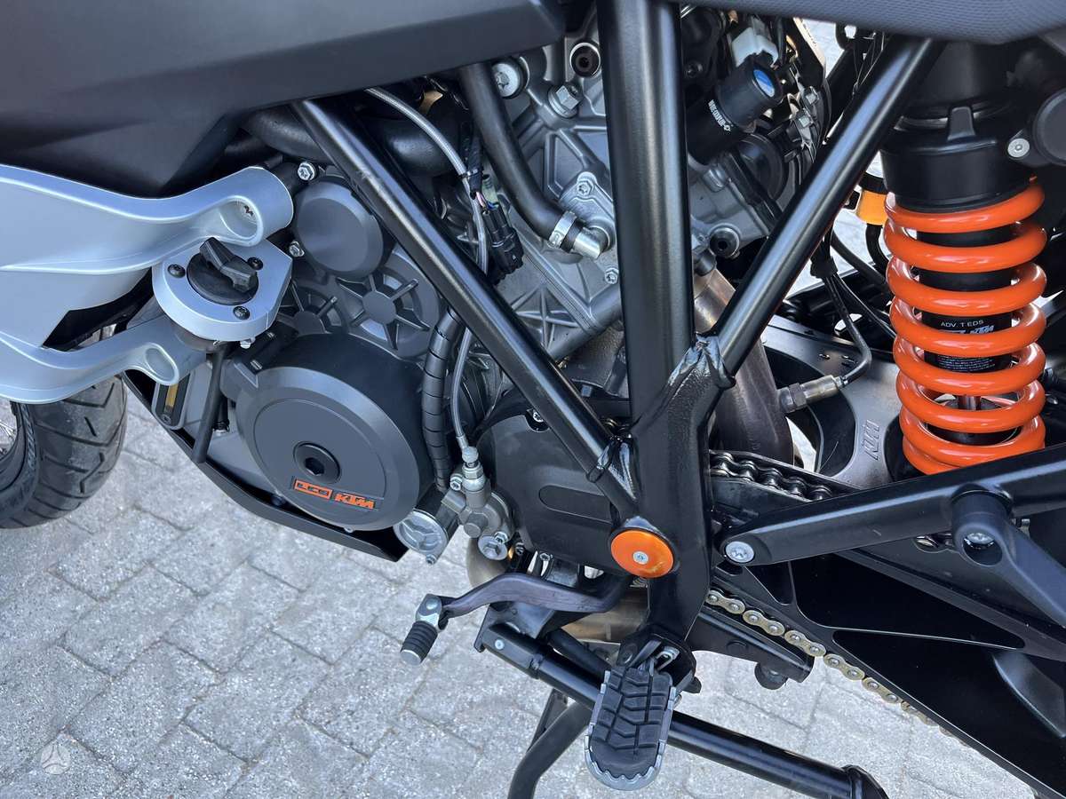 KTM Adventure 1190cc, эндуро / adventure