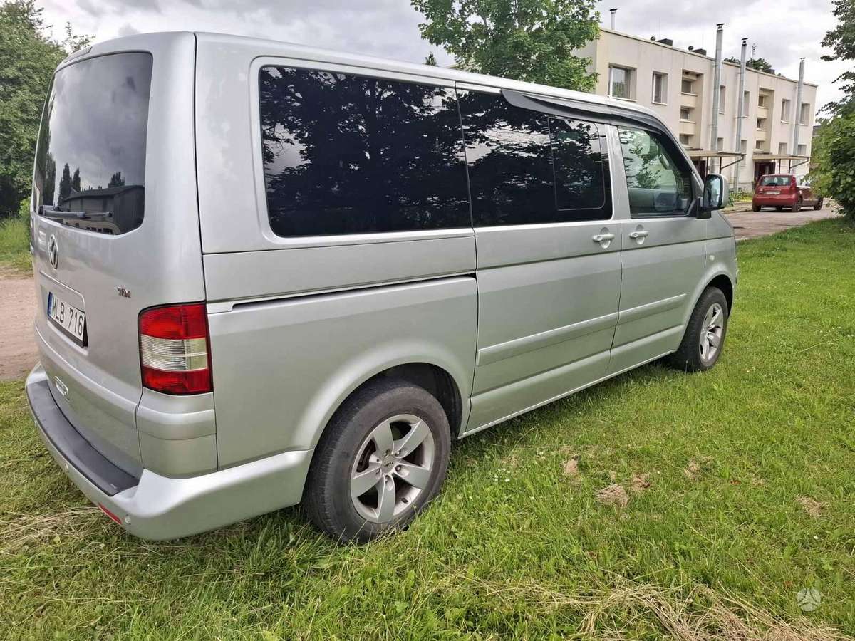 Volkswagen Multivan - 3
