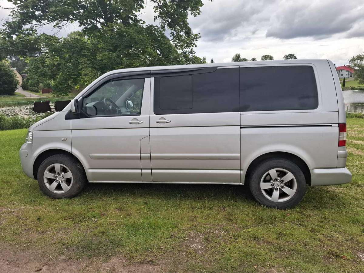 Volkswagen Multivan - 6