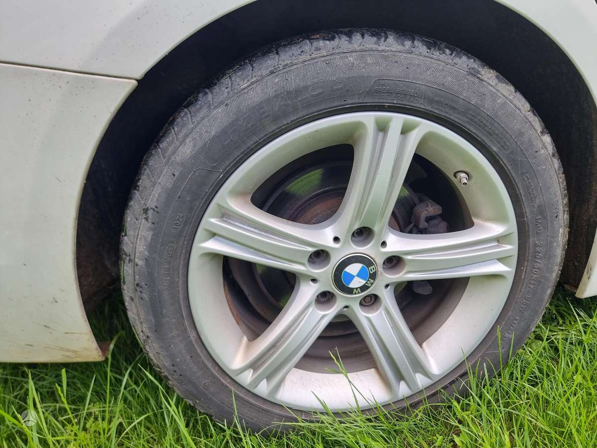BMW 320, 2.0 l., Универсал